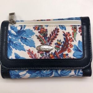 Oiliy floral wallet
